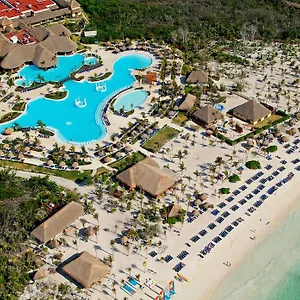 Resort Grand Palladium White &, Akumal